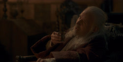 extant_HouseOfTheDragon_1x03-SecondOfHisName_3559