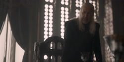 extant_HouseOfTheDragon_1x03-SecondOfHisName_3653