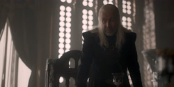 extant_HouseOfTheDragon_1x03-SecondOfHisName_3774