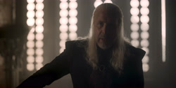 extant_HouseOfTheDragon_1x03-SecondOfHisName_3890