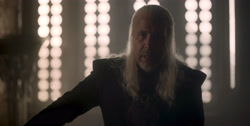 extant_HouseOfTheDragon_1x03-SecondOfHisName_3891