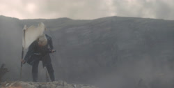 extant_HouseOfTheDragon_1x03-SecondOfHisName_4398