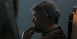 extant_HouseOfTheDragon_1x04-KingOfTheNarrowSea_0118
