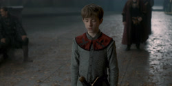 extant_HouseOfTheDragon_1x04-KingOfTheNarrowSea_0134