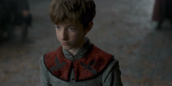 extant_HouseOfTheDragon_1x04-KingOfTheNarrowSea_0210
