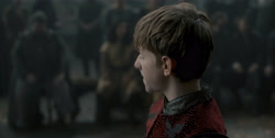 extant_HouseOfTheDragon_1x04-KingOfTheNarrowSea_0216