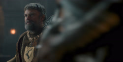 extant_HouseOfTheDragon_1x04-KingOfTheNarrowSea_0240