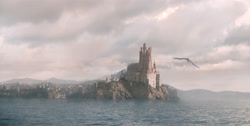 extant_HouseOfTheDragon_1x04-KingOfTheNarrowSea_0366