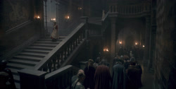 extant_HouseOfTheDragon_1x04-KingOfTheNarrowSea_0401