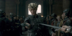 extant_HouseOfTheDragon_1x04-KingOfTheNarrowSea_0523