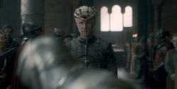 extant_HouseOfTheDragon_1x04-KingOfTheNarrowSea_0547