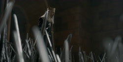 extant_HouseOfTheDragon_1x04-KingOfTheNarrowSea_0626