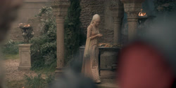 extant_HouseOfTheDragon_1x04-KingOfTheNarrowSea_0743