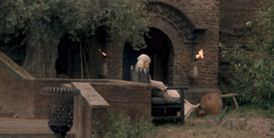extant_HouseOfTheDragon_1x04-KingOfTheNarrowSea_0850