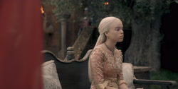extant_HouseOfTheDragon_1x04-KingOfTheNarrowSea_0864