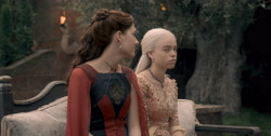 extant_HouseOfTheDragon_1x04-KingOfTheNarrowSea_0889