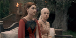 extant_HouseOfTheDragon_1x04-KingOfTheNarrowSea_0901