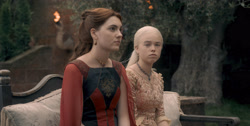 extant_HouseOfTheDragon_1x04-KingOfTheNarrowSea_0903