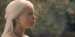 extant_HouseOfTheDragon_1x04-KingOfTheNarrowSea_1056