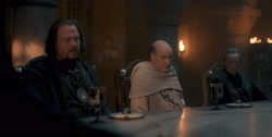 extant_HouseOfTheDragon_1x04-KingOfTheNarrowSea_1264