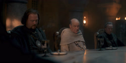 extant_HouseOfTheDragon_1x04-KingOfTheNarrowSea_1265