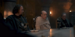 extant_HouseOfTheDragon_1x04-KingOfTheNarrowSea_1276