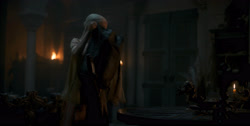 extant_HouseOfTheDragon_1x04-KingOfTheNarrowSea_1428