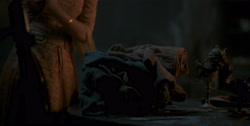 extant_HouseOfTheDragon_1x04-KingOfTheNarrowSea_1435