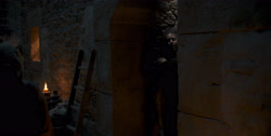 extant_HouseOfTheDragon_1x04-KingOfTheNarrowSea_1619