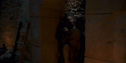 extant_HouseOfTheDragon_1x04-KingOfTheNarrowSea_1620