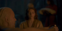 extant_HouseOfTheDragon_1x04-KingOfTheNarrowSea_1700