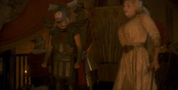 extant_HouseOfTheDragon_1x04-KingOfTheNarrowSea_1830