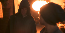 extant_HouseOfTheDragon_1x04-KingOfTheNarrowSea_1932