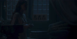 extant_HouseOfTheDragon_1x04-KingOfTheNarrowSea_1962