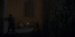 extant_HouseOfTheDragon_1x04-KingOfTheNarrowSea_1989