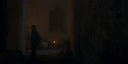 extant_HouseOfTheDragon_1x04-KingOfTheNarrowSea_1990