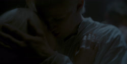 extant_HouseOfTheDragon_1x04-KingOfTheNarrowSea_2341