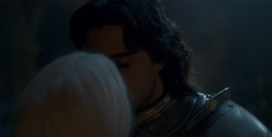 extant_HouseOfTheDragon_1x04-KingOfTheNarrowSea_2596