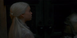 extant_HouseOfTheDragon_1x04-KingOfTheNarrowSea_2629