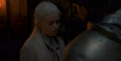 extant_HouseOfTheDragon_1x04-KingOfTheNarrowSea_2649