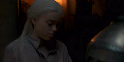 extant_HouseOfTheDragon_1x04-KingOfTheNarrowSea_2666