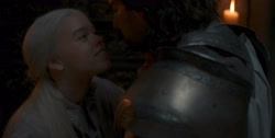 extant_HouseOfTheDragon_1x04-KingOfTheNarrowSea_2701
