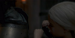 extant_HouseOfTheDragon_1x04-KingOfTheNarrowSea_2737