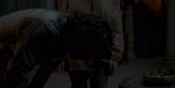 extant_HouseOfTheDragon_1x04-KingOfTheNarrowSea_2772