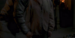 extant_HouseOfTheDragon_1x04-KingOfTheNarrowSea_2774