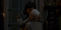 extant_HouseOfTheDragon_1x04-KingOfTheNarrowSea_2782
