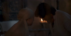 extant_HouseOfTheDragon_1x04-KingOfTheNarrowSea_2815