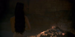extant_HouseOfTheDragon_1x04-KingOfTheNarrowSea_3010
