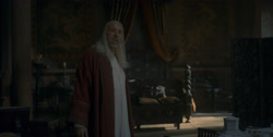 extant_HouseOfTheDragon_1x04-KingOfTheNarrowSea_3322