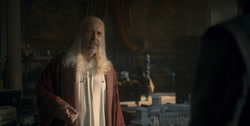 extant_HouseOfTheDragon_1x04-KingOfTheNarrowSea_3361